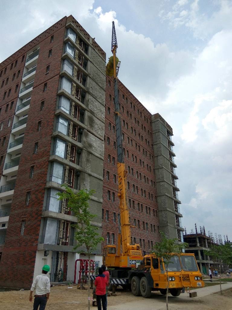 ashoka university heavy crane